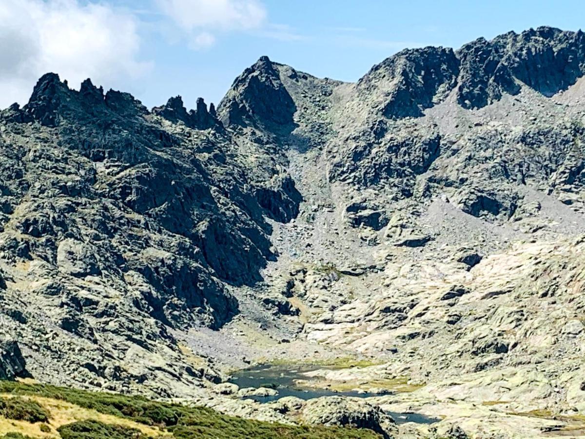 Villa De Gredos Navarredonda de Gredos Exteriör bild