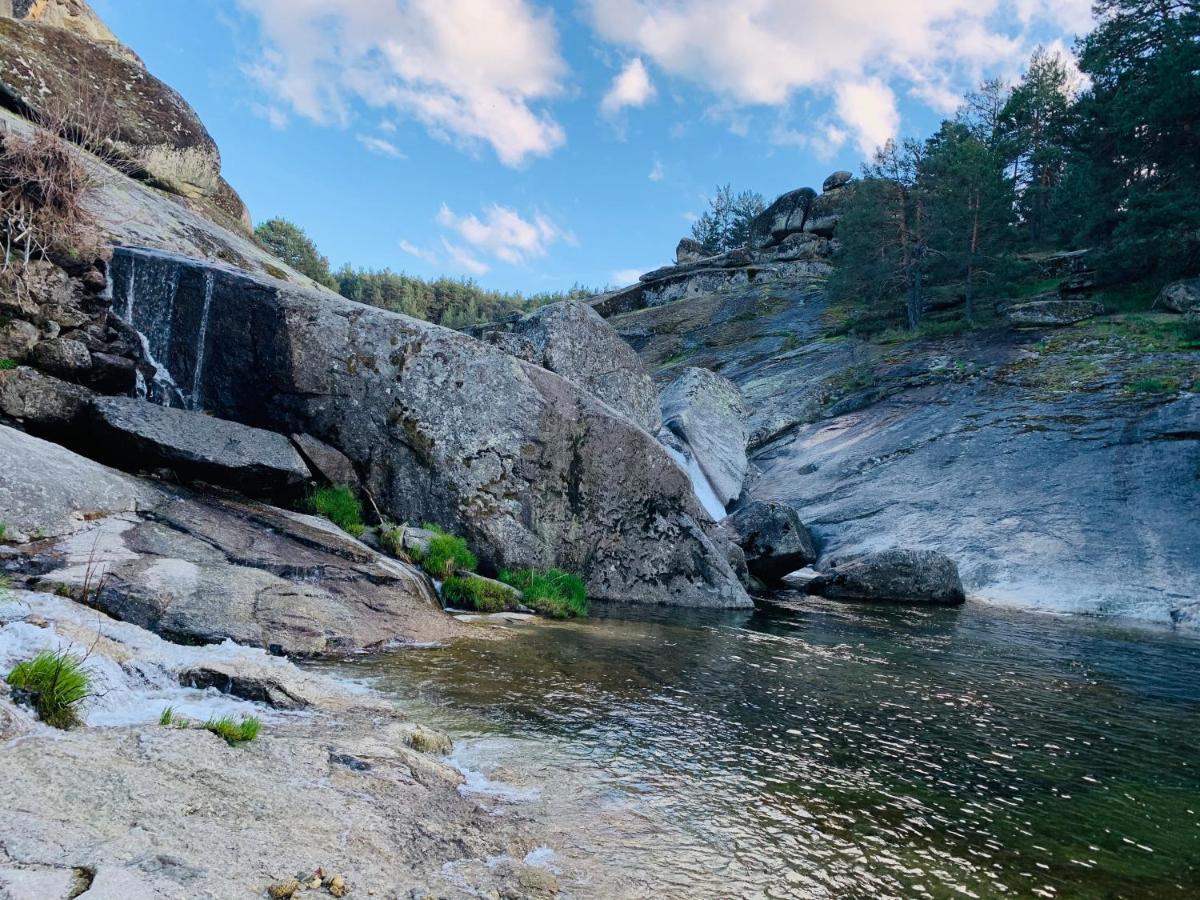 Villa De Gredos Navarredonda de Gredos Exteriör bild