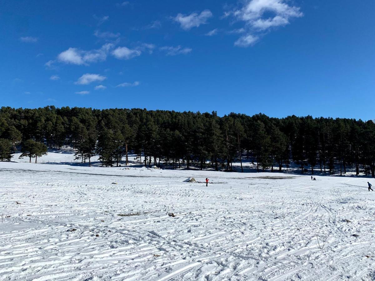 Villa De Gredos Navarredonda de Gredos Exteriör bild