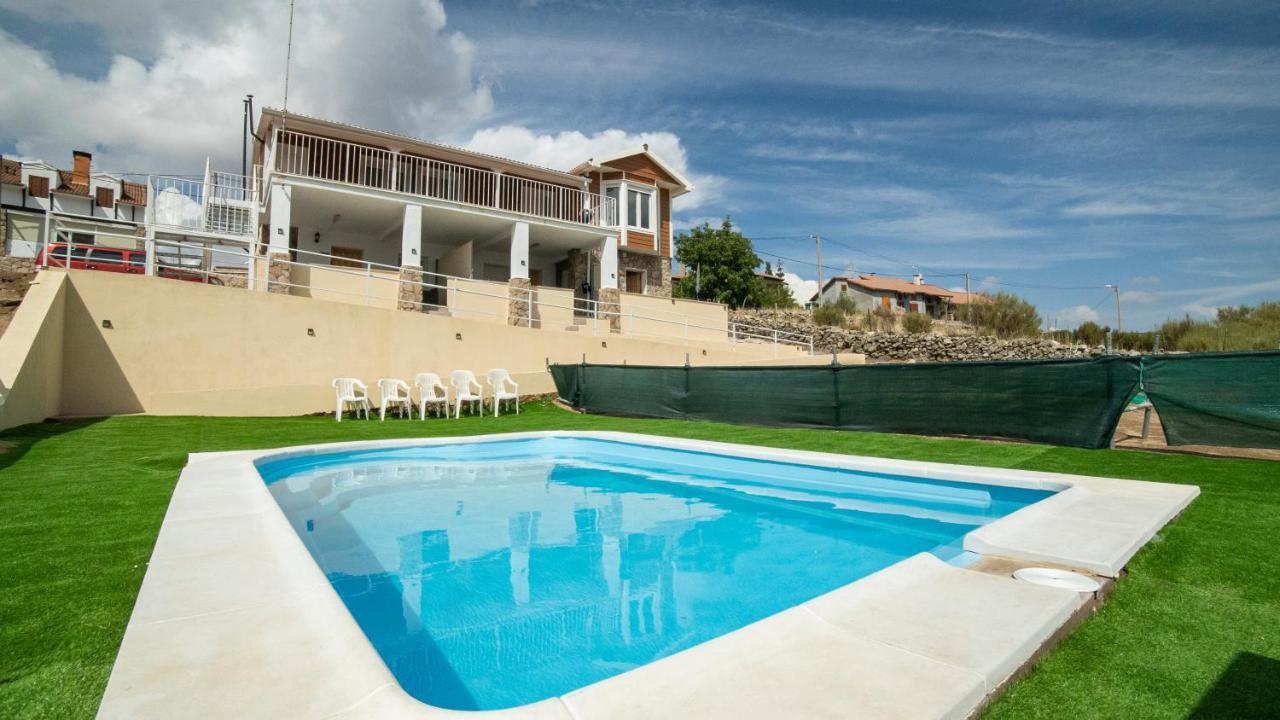 Villa De Gredos Navarredonda de Gredos Exteriör bild