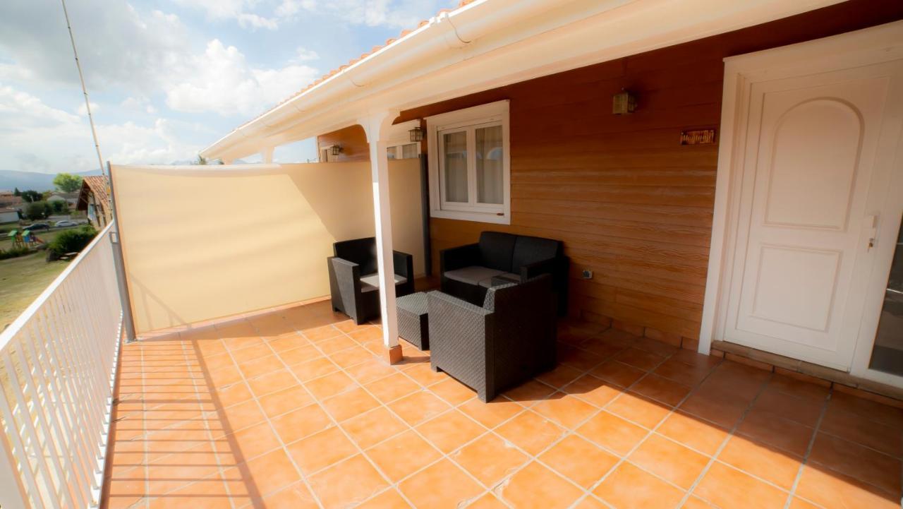 Villa De Gredos Navarredonda de Gredos Exteriör bild