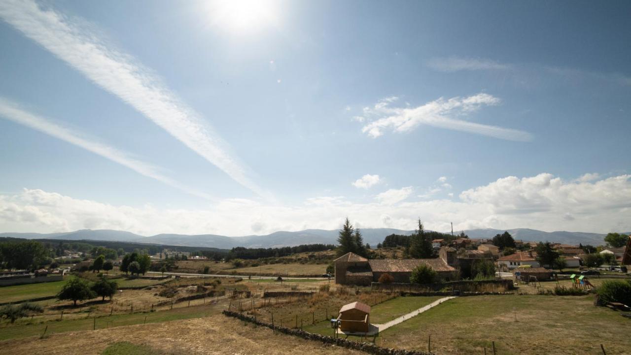 Villa De Gredos Navarredonda de Gredos Exteriör bild