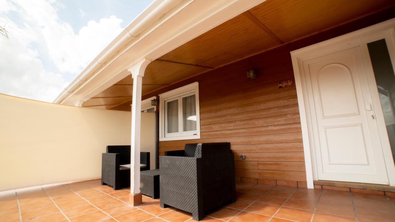 Villa De Gredos Navarredonda de Gredos Exteriör bild