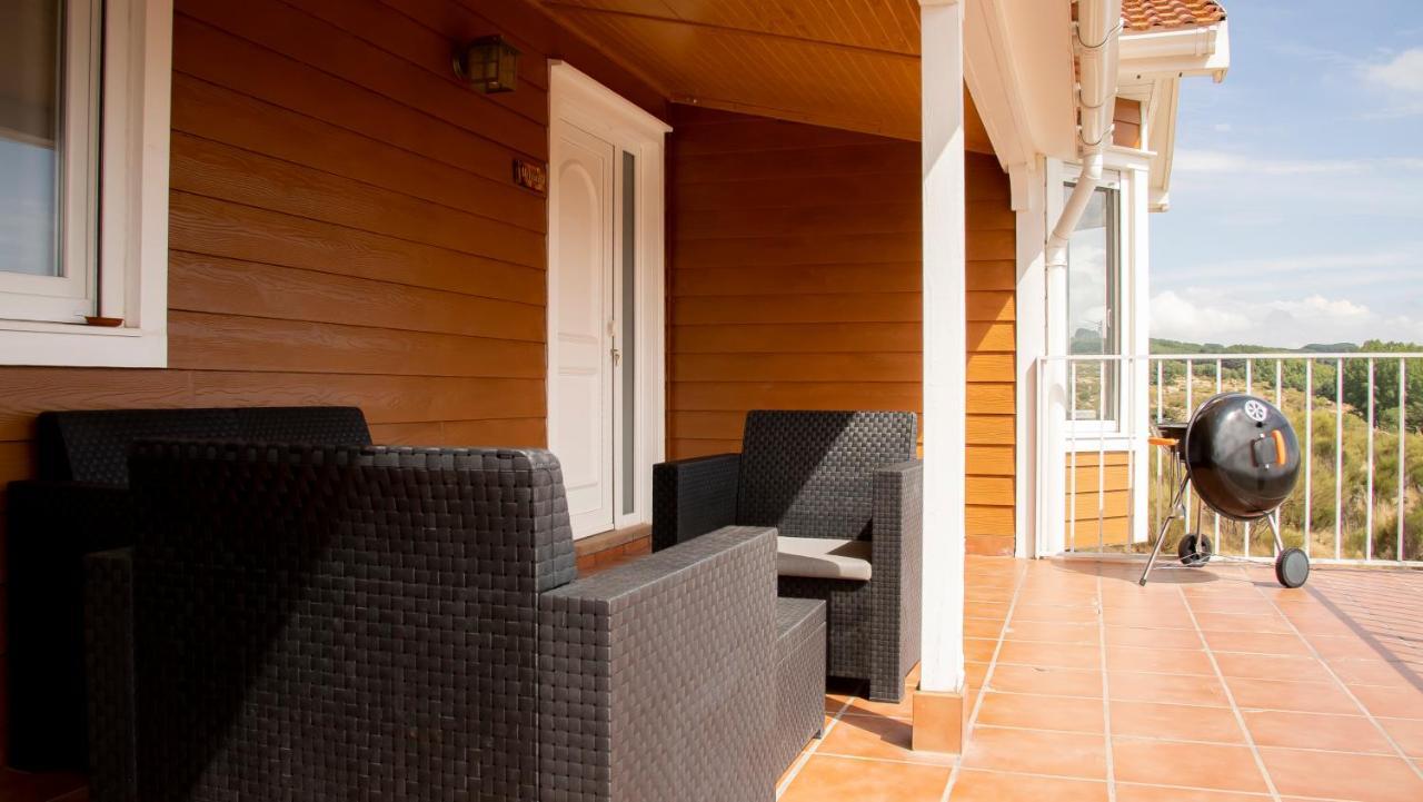 Villa De Gredos Navarredonda de Gredos Exteriör bild