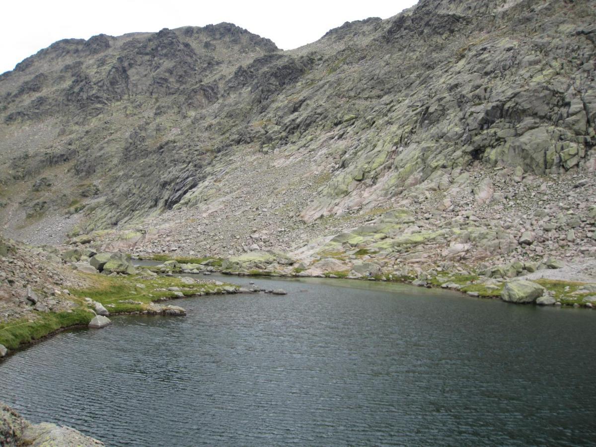 Villa De Gredos Navarredonda de Gredos Exteriör bild